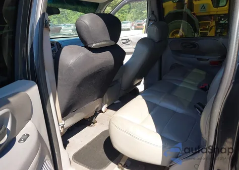 2001 Ford F-150 Harley-Davidson Edition/King Ranch Edition/Lariat/Xlt from USA, damaged, VIN 1FTRW07L41KB66971